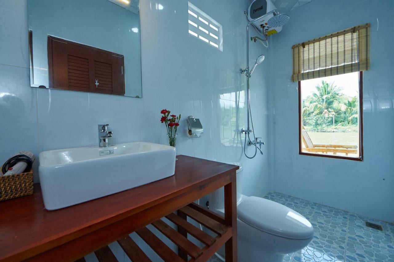 Tra Vinh Lodge Nguyet Hang Exterior photo